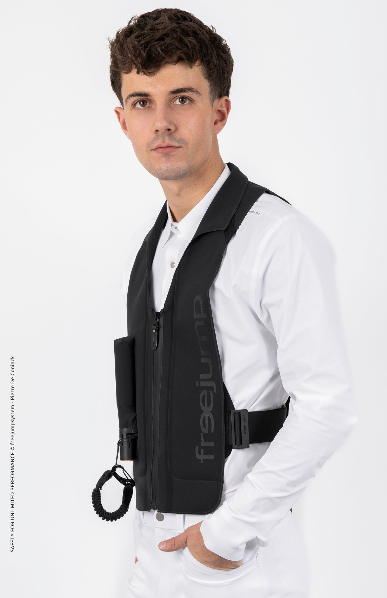 Freejump Plume Airvest